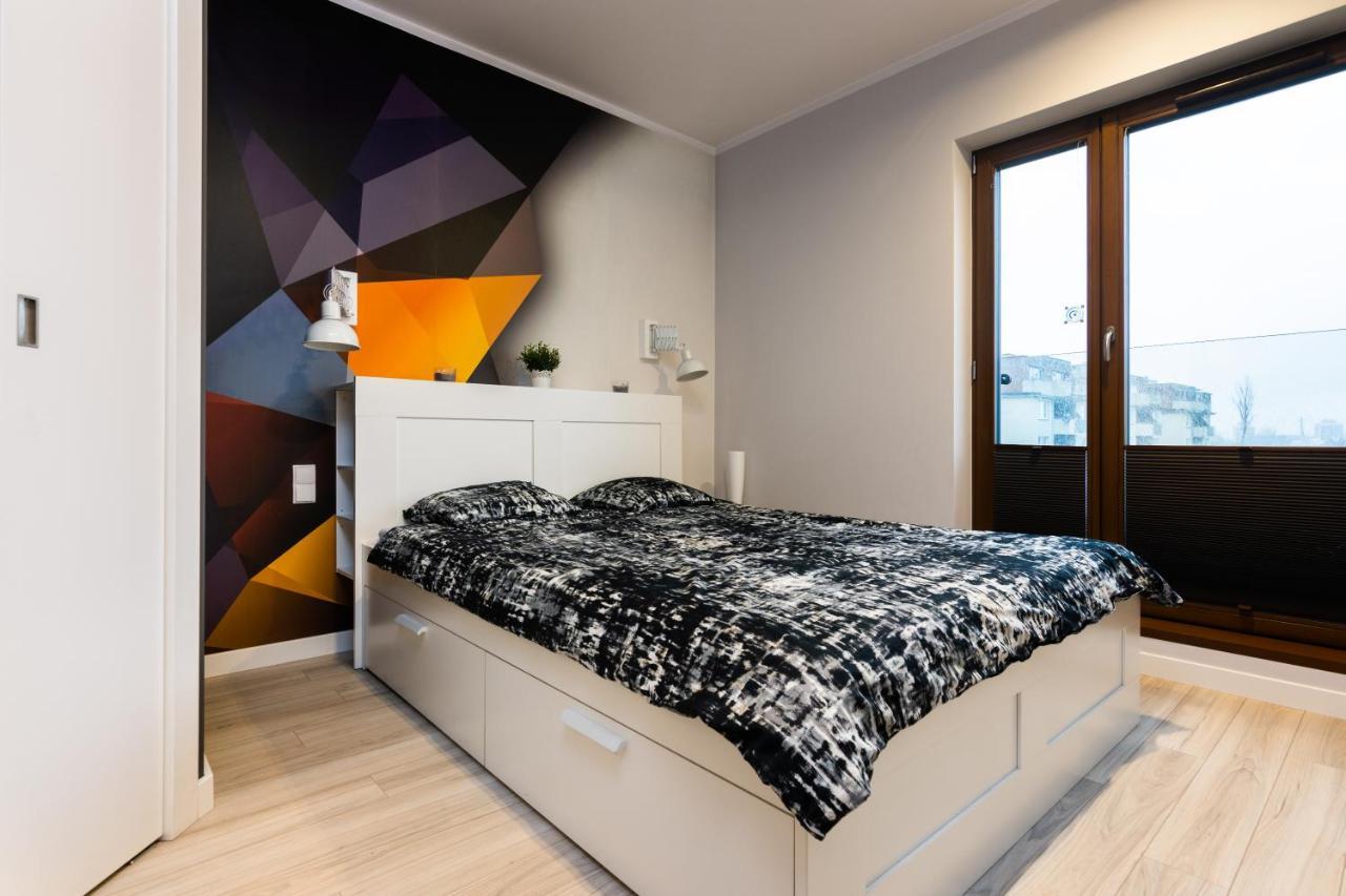 קרקוב Elegant Business Accommodation With Parking - By Upstairs מראה חיצוני תמונה